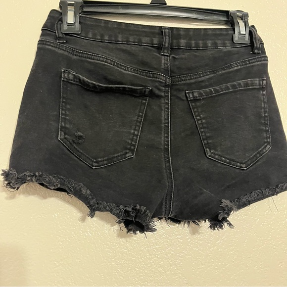 Wax Jean Black Denim Distressed Shorts Size Small - Picture 3 of 6